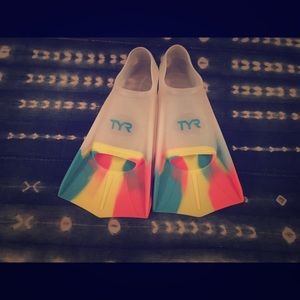TYR Stryker Silicone Fins